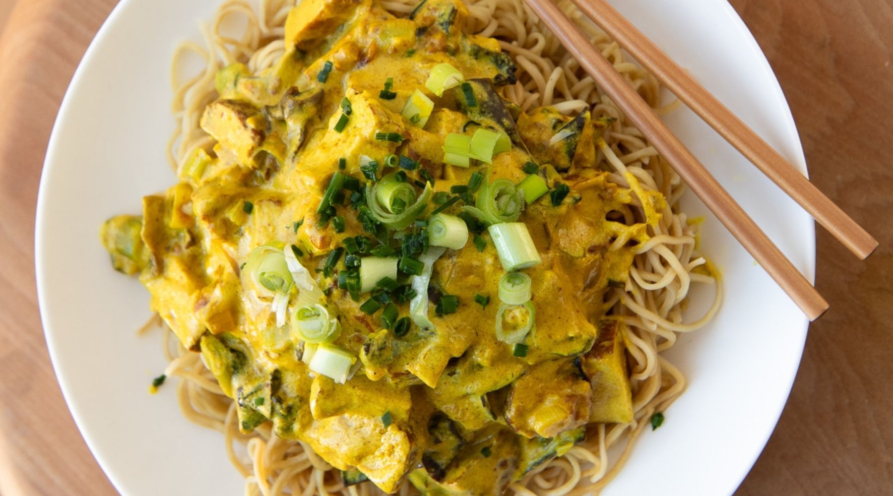 Curry de tofu : une recette simple et pleine de saveurs Image
