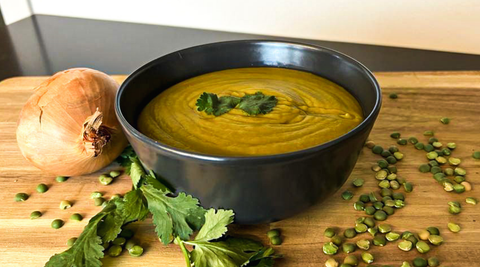 Velouté de pois cassés au curry à la boisson végétale SOVI